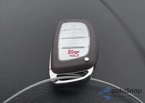 2017 Hyundai Elantra Limited z USA, uszkodzony, nr VIN 5NPD84LF8HH128633